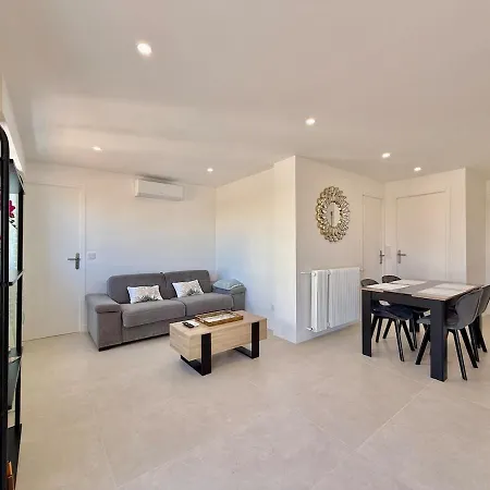 Rooftop Vue - Standing - Plages 600m Apartment Antibes