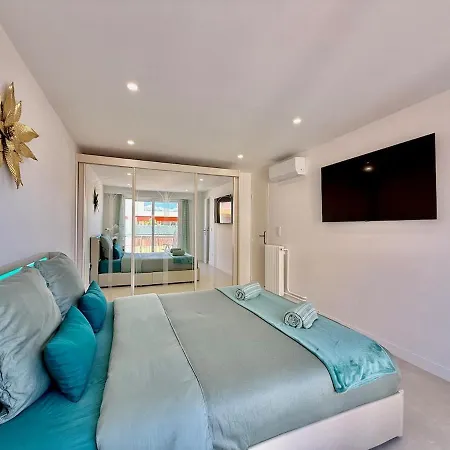 Rooftop Vue - Standing - Plages 600m Apartment Antibes